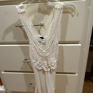 VENUS White Sleeveless Top